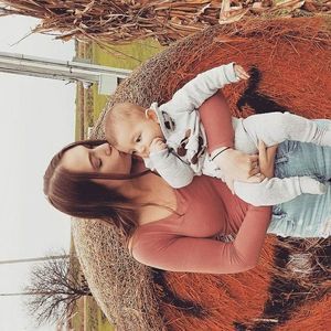 Meet your Posher, Clarissa